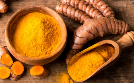 A Kurkuma: Az Aranyfűszer Gyógyító Ereje
