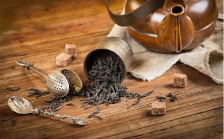 Fekete Tea: A Gyógynövény, Amely Frissít és Gyógyít